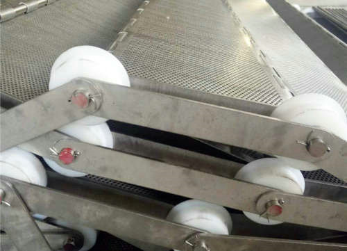 大節距250毫米的鏈板輸送機